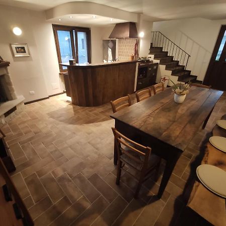 B&B Il Fienile Чинголі Екстер'єр фото