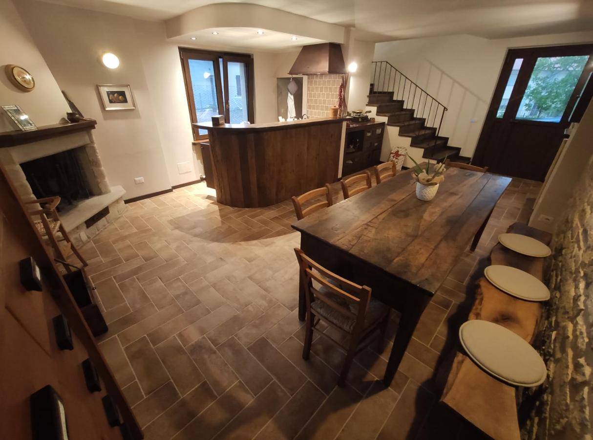 B&B Il Fienile Чинголі Екстер'єр фото